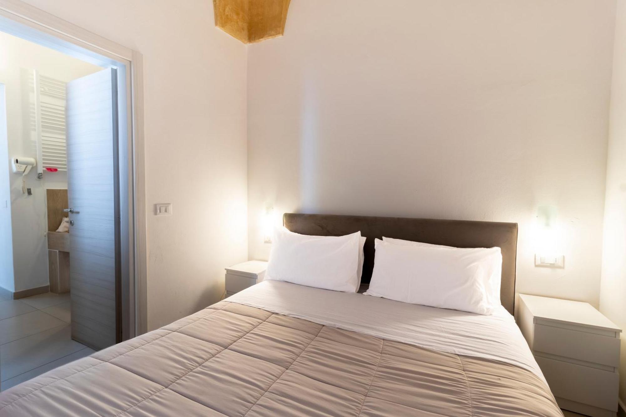 Palazzo Cavour Bed & Breakfast Lecce Luaran gambar